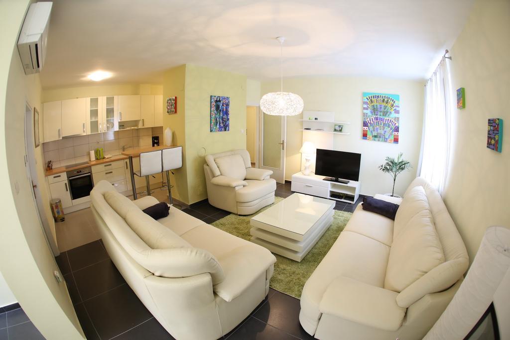 Apartment Zubcic Zára Szoba fotó